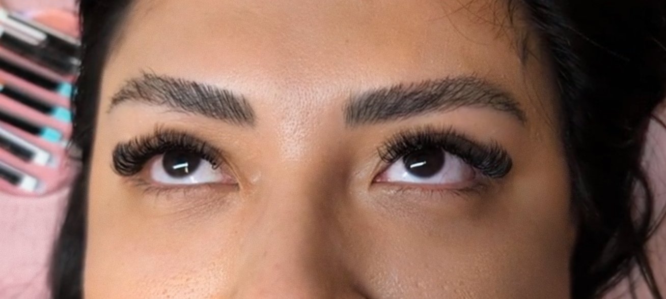 Volume Lash Extensions